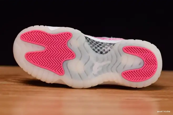Cheap 11 Pink Air WMNS AH7860-106 Snakeskin Jordan Low 0427